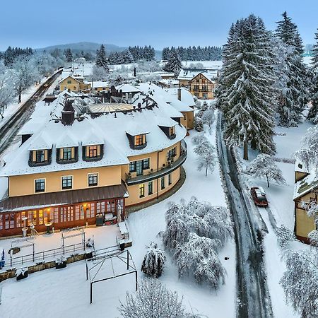 Hotel Morris Relax & Wellness Marianske Lazne Exterior photo