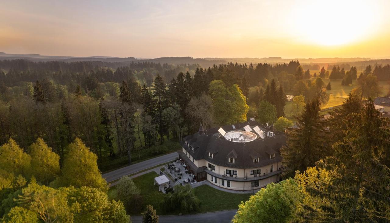 Hotel Morris Relax & Wellness Marianske Lazne Exterior photo